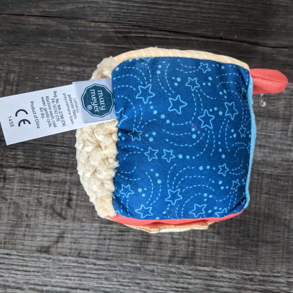 Cosmo Activity Cube - Picture 3 of 4